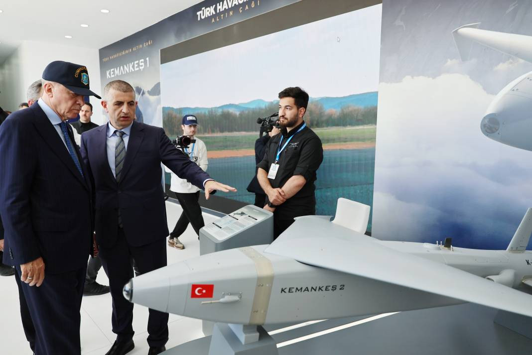 Erdoğan Savunma Sanayii Fuarı'nı gezdi - Resim: 8